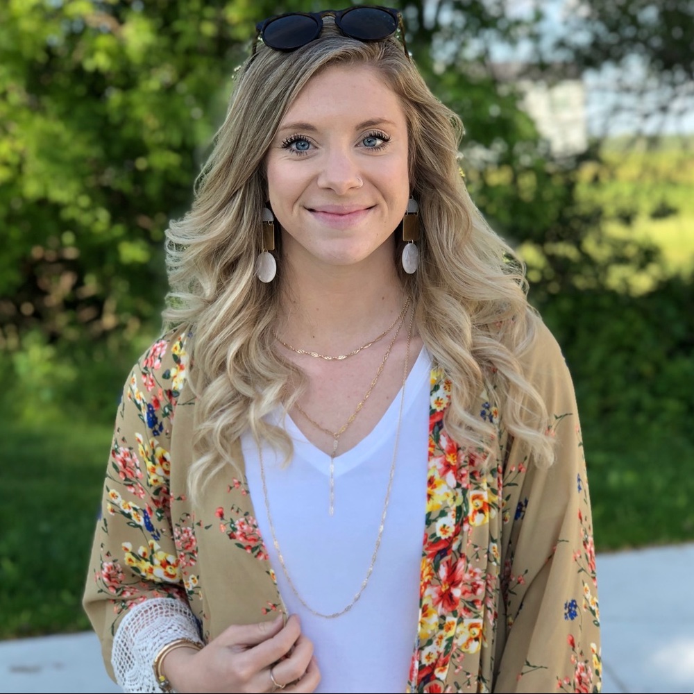 Meet your Posher, Kori